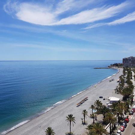 Ático en Almuñecar. Primera línea de playa con vistas espectaculares Almunecar Exterior foto